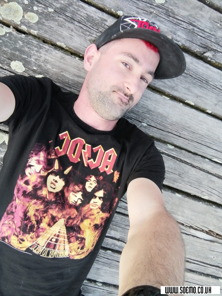 soEmo.co.uk - Emo Kids - emoboy32