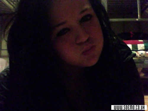 soEmo.co.uk - Emo Kids - emmy_goes_rawrrrr