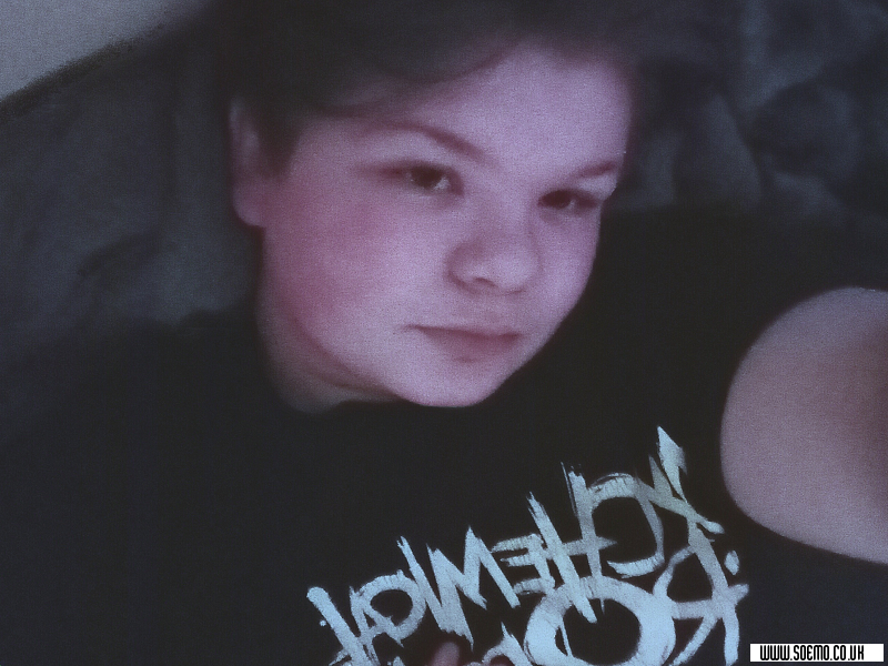 soEmo.co.uk - Emo Kids - fir3fly