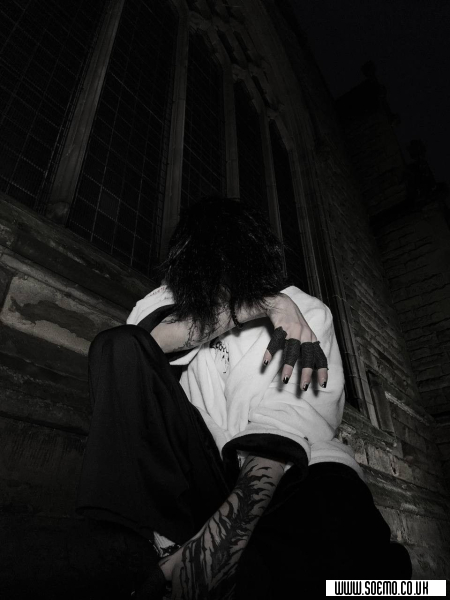 soEmo.co.uk - Emo Kids - Ghostspit