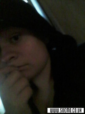 soEmo.co.uk - Emo Kids - ghost-panda