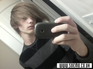 soEmo.co.uk - Emo Kids - hollowteen