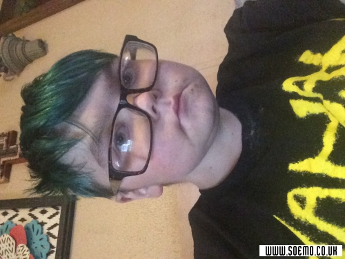 soEmo.co.uk - Emo Kids - JohnDaniels