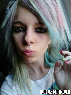 soEmo.co.uk - Emo Kids - jasmine_darknessnic