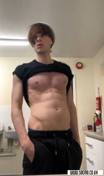 soEmo.co.uk - Emo Kids - LeviathanxxBoykisser