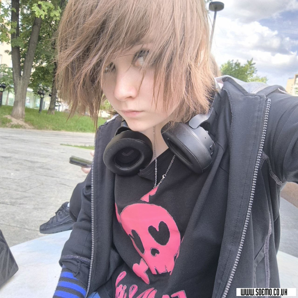 soEmo.co.uk - Emo Kids - Lordey