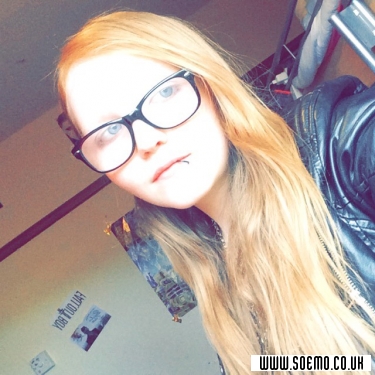 soEmo.co.uk - Emo Kids - Melissa30