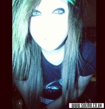 soEmo.co.uk - Emo Kids - maybeshesdead