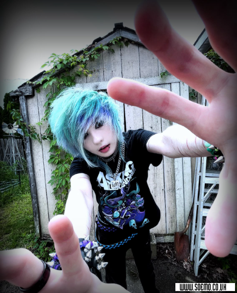 soEmo.co.uk - Emo Kids - n0_n4m3