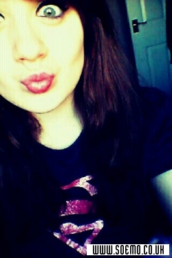 soEmo.co.uk - Emo Kids - n01und3r5tand5