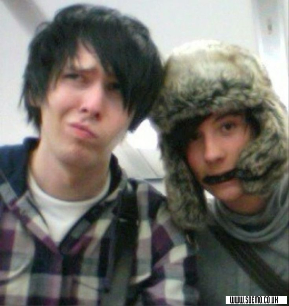 soEmo.co.uk - Emo Kids - P4NSY