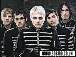 soEmo.co.uk - Emo Kids - Pierce_the_chem