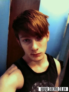 soEmo.co.uk - Emo Kids - Preacher