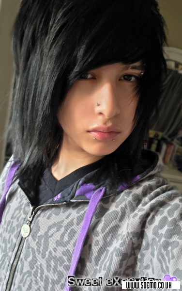 soEmo.co.uk - Emo Kids - Puppigato