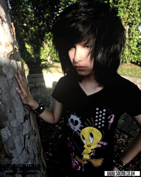 soEmo.co.uk - Emo Kids - Puppigato