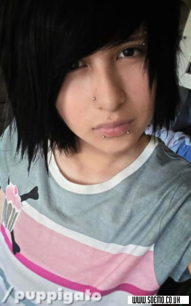 soEmo.co.uk - Emo Kids - Puppigato