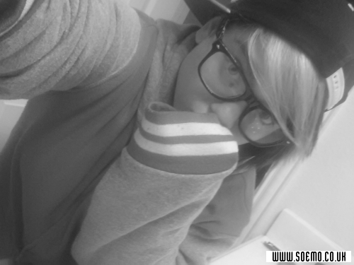 soEmo.co.uk - Emo Kids - panicatthediscobitch