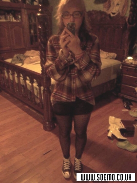 soEmo.co.uk - Emo Kids - queenly