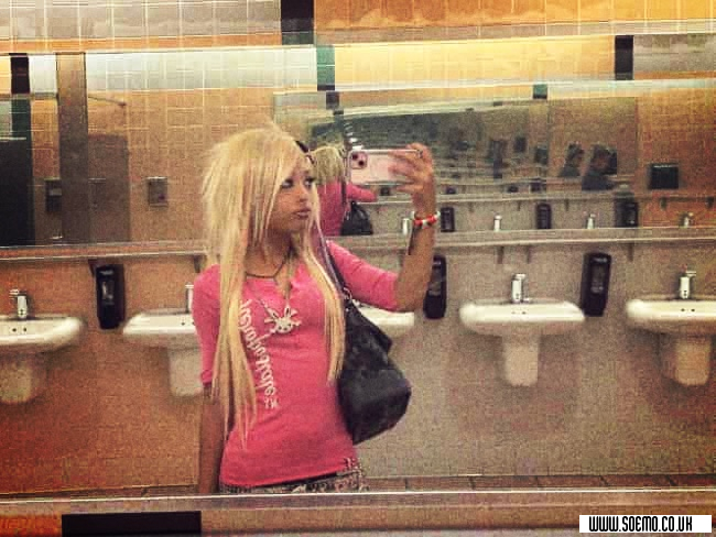 soEmo.co.uk - Emo Kids - SOWHATIMDEAD