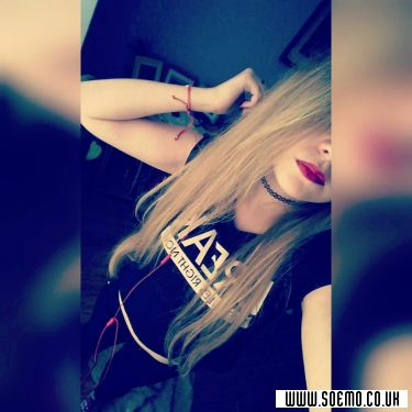 soEmo.co.uk - Emo Kids - Scene_emo_queen