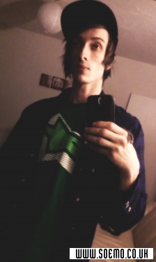 soEmo.co.uk - Emo Kids - Sevenstar720