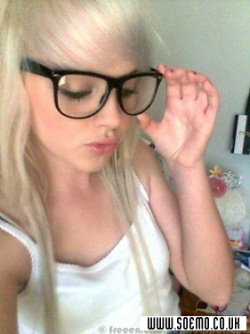 soEmo.co.uk - Emo Kids - sallym