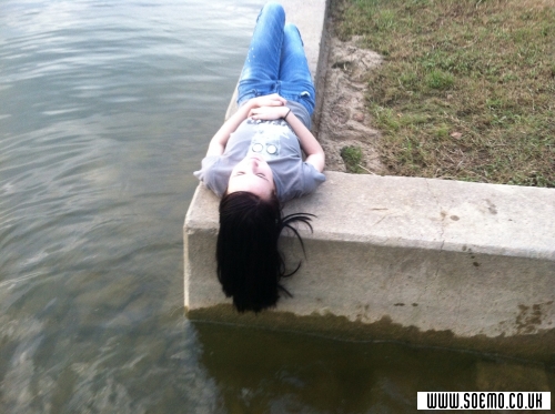 soEmo.co.uk - Emo Kids - snoe_coled