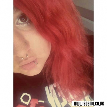 soEmo.co.uk - Emo Kids - stainedglasseyes