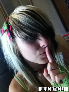 soEmo.co.uk - Emo Kids - sullenthatemogirl