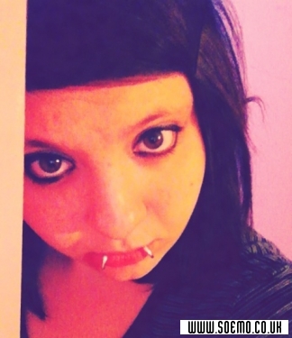 soEmo.co.uk - Emo Kids - sweetsara234