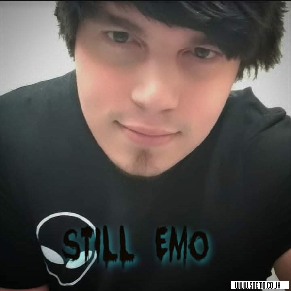 soEmo.co.uk - Emo Kids - VelvetChains