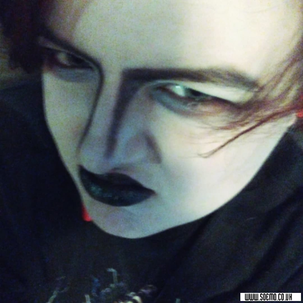 soEmo.co.uk - Emo Kids - w1ll_1z_t1r3d_XD