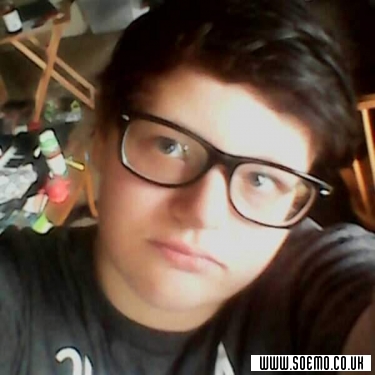 soEmo.co.uk - Emo Kids - XxEmoFagxX