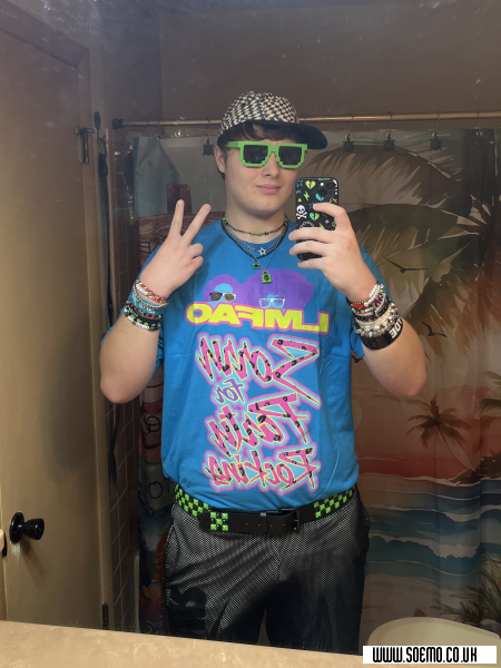 soEmo.co.uk - Emo Kids - XxR0CK_0R_DlExX