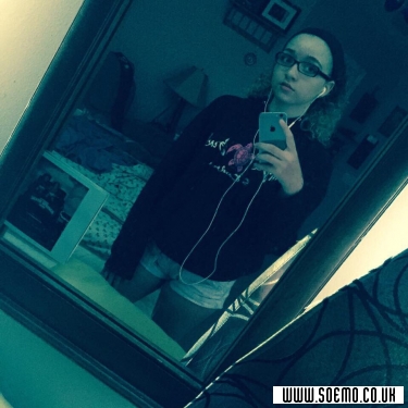 soEmo.co.uk - Emo Kids - XxX_Broken_XxX