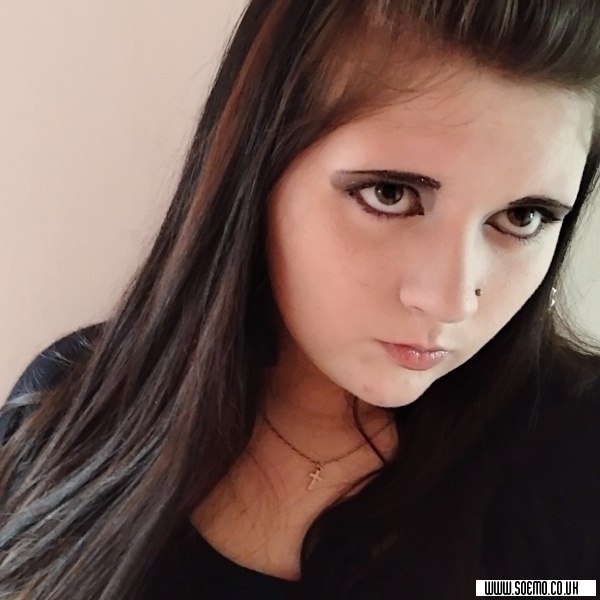 soEmo.co.uk - Emo Kids - Xx_d0llydamage_xX