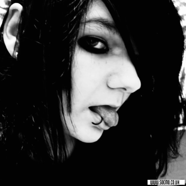 soEmo.co.uk - Emo Kids - Xx_vampynyan_xX