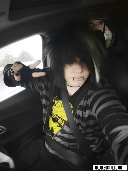 soEmo.co.uk - Emo Kids - xX_Ashton_Havok_Xx
