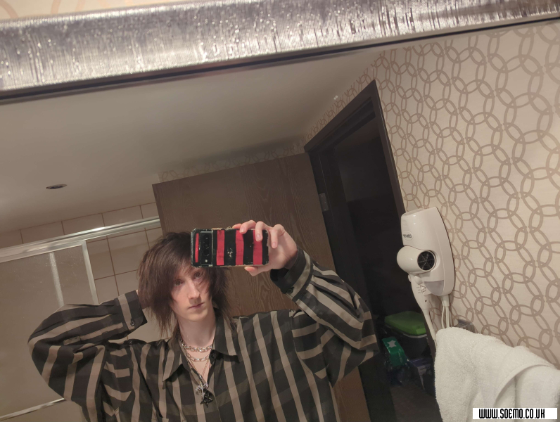 soEmo.co.uk - Emo Kids - xxEmuuxx