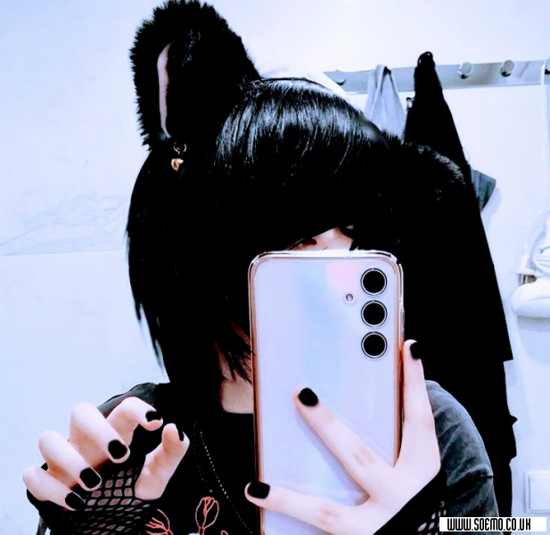 soEmo.co.uk - Emo Kids - xxkur0ji_xx