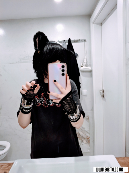 soEmo.co.uk - Emo Kids - xxkur0ji_xx