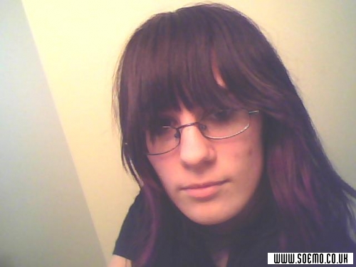 soEmo.co.uk - Emo Kids - xemoxchick15